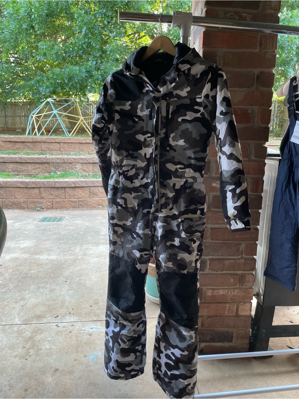 Arctix Youth Medium Snowsuit #105